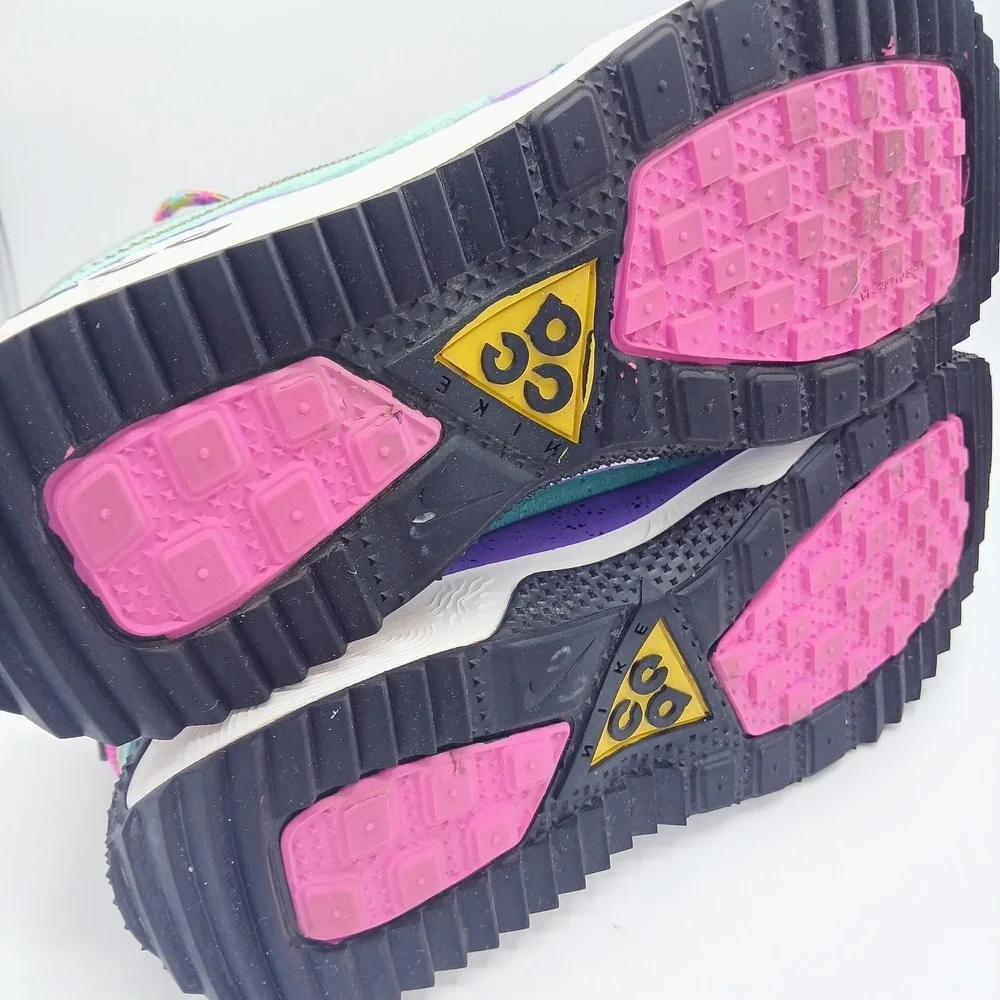Nike ACG Dog Mountain Shoes Mens‎ Size 12 Rare Purple Trail Hiking AQ0916-300